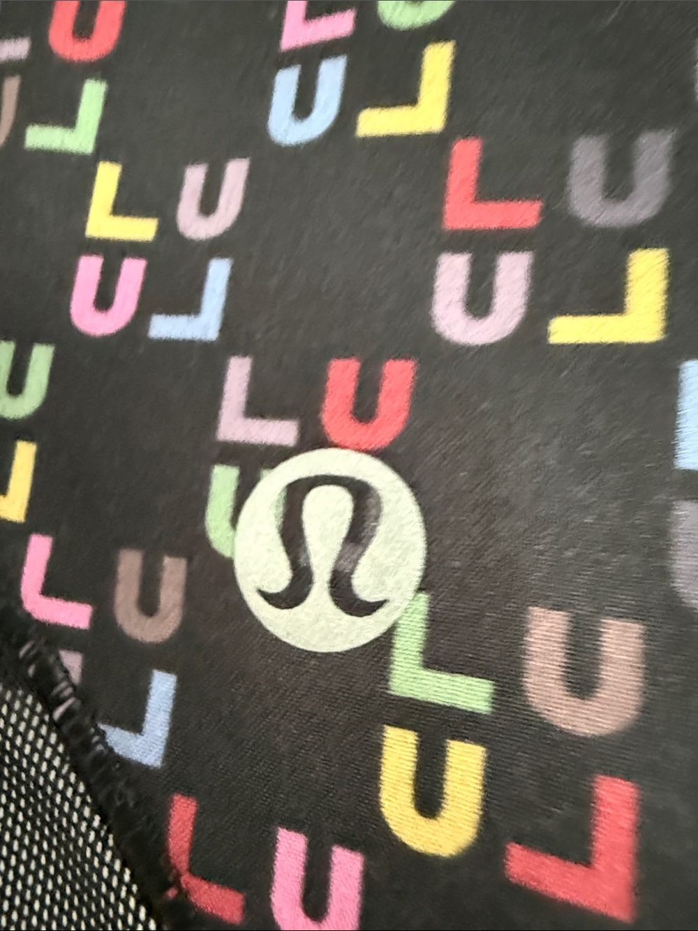 lululemon athletica Hotty Hot HR Short 2.5” Lined in the Multi Color Logo & BLK - Picture 7 of 10